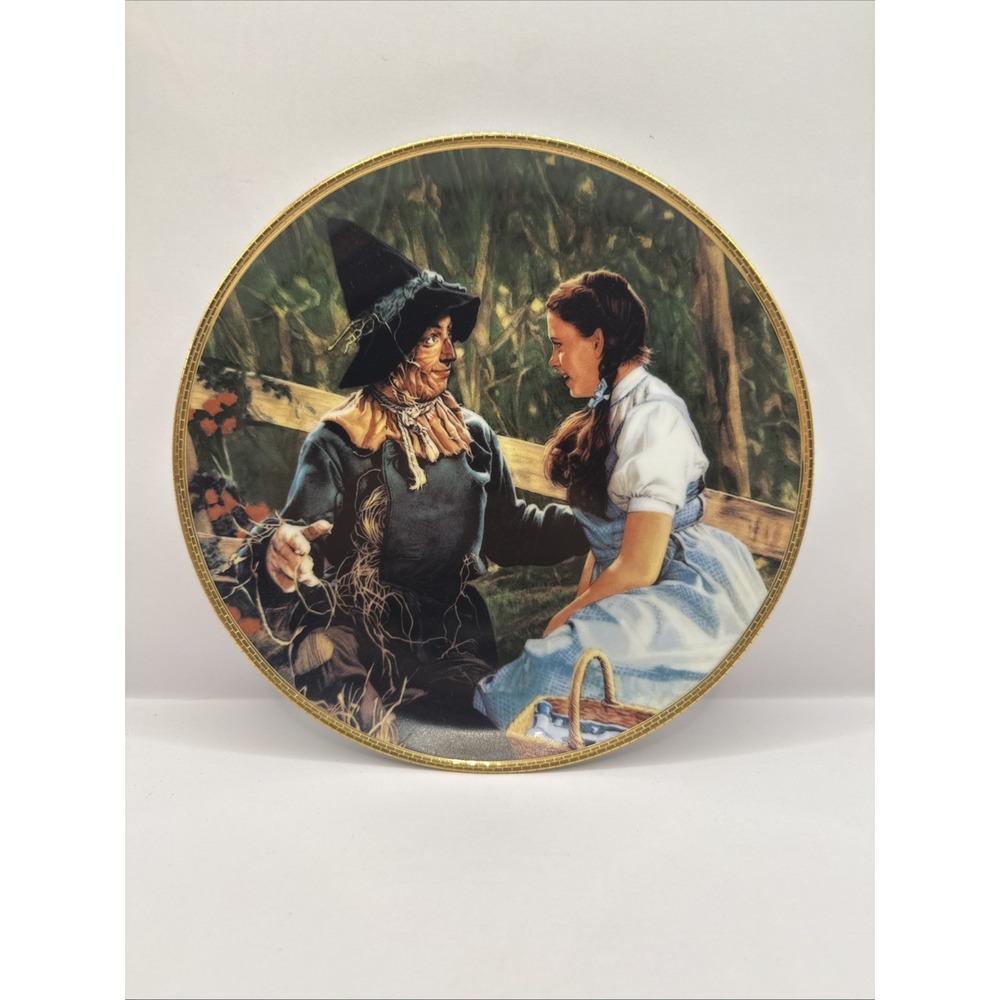 Hamilton Collection Wizard Of Oz Plate "Dorothy Meets The Scarecrow" - 23K Trim